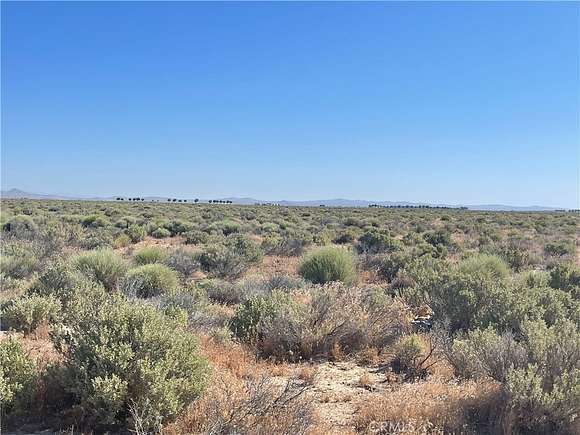 10.317 Acres of Land for Sale in Lancaster, California