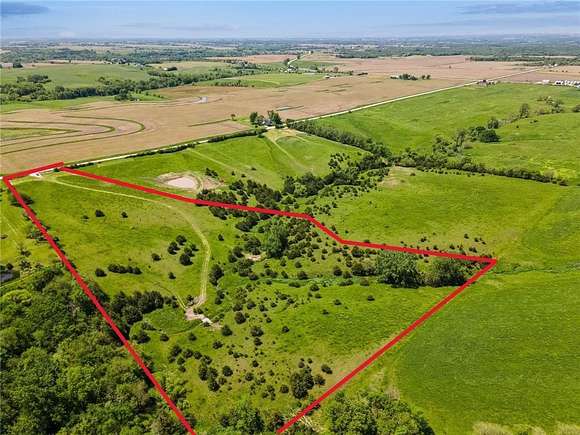 13.5 Acres of Land for Sale in St. Charles, Iowa