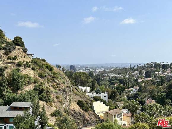 0.14 Acres of Residential Land for Sale in Los Angeles, California