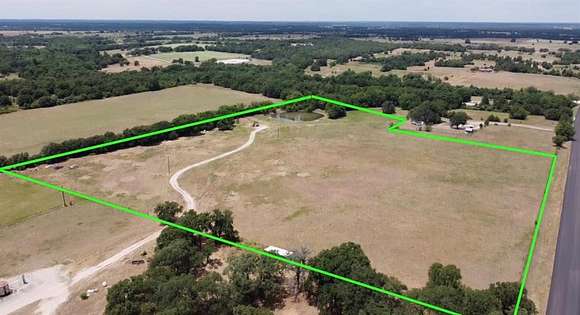 15.7 Acres of Land for Sale in Chico, Texas