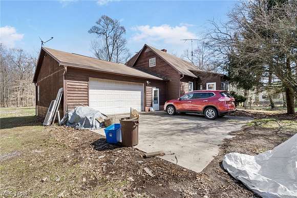 Residential Land with Home for Auction in Burbank, Ohio