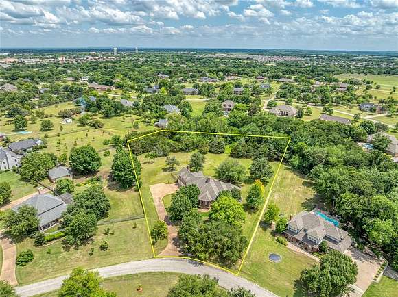 2.1 Acres of Residential Land with Home for Sale in Melissa, Texas