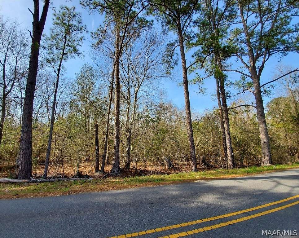 18 Acres of Land for Sale in Wetumpka, Alabama