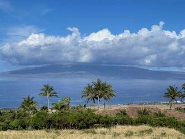 1.011 Acres of Residential Land for Sale in Lahaina, Hawaii