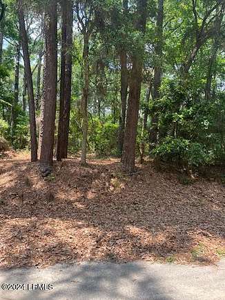 0.95 Acres of Residential Land for Sale in Beaufort, South Carolina