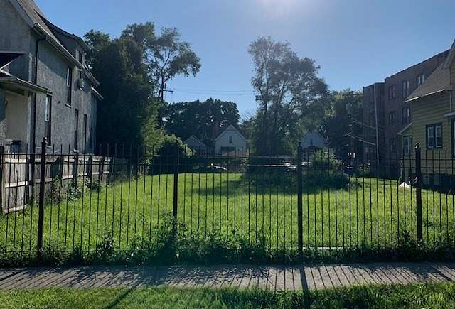 0.19 Acres of Land for Sale in Chicago, Illinois