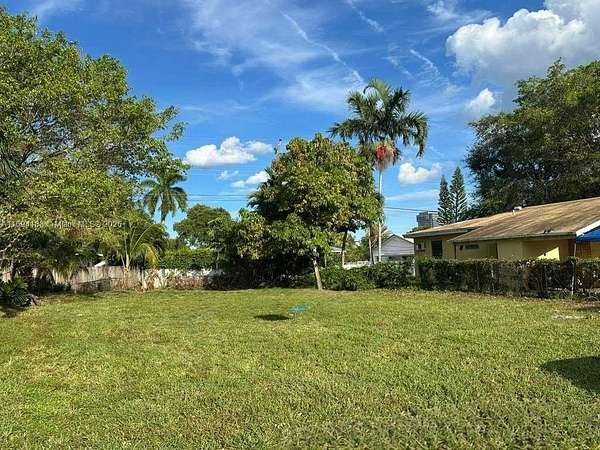 0.14 Acres of Residential Land for Sale in Hallandale Beach, Florida