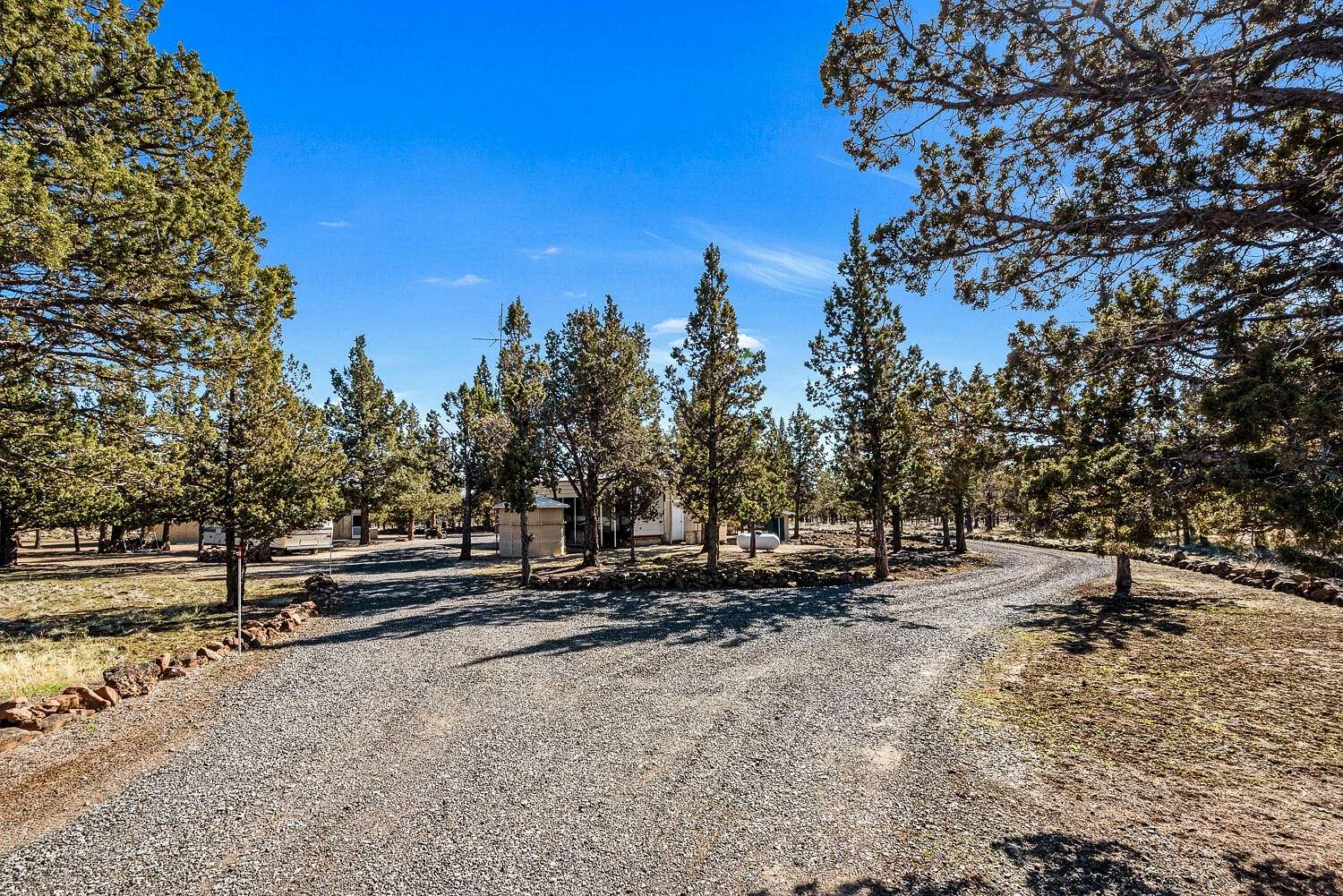 3.3 Acres of Residential Land for Sale in Culver, Oregon