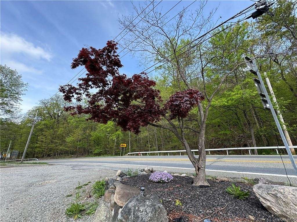 4.5 Acres of Residential Land for Sale in Greenwood Lake, New York