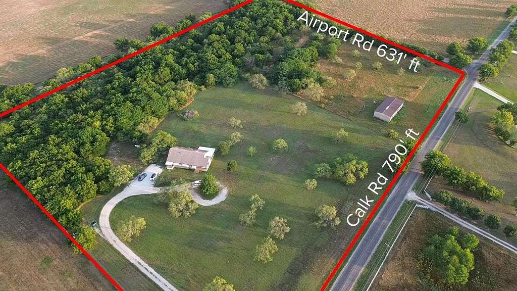 11.9 Acres of Land for Sale in Tioga, Texas