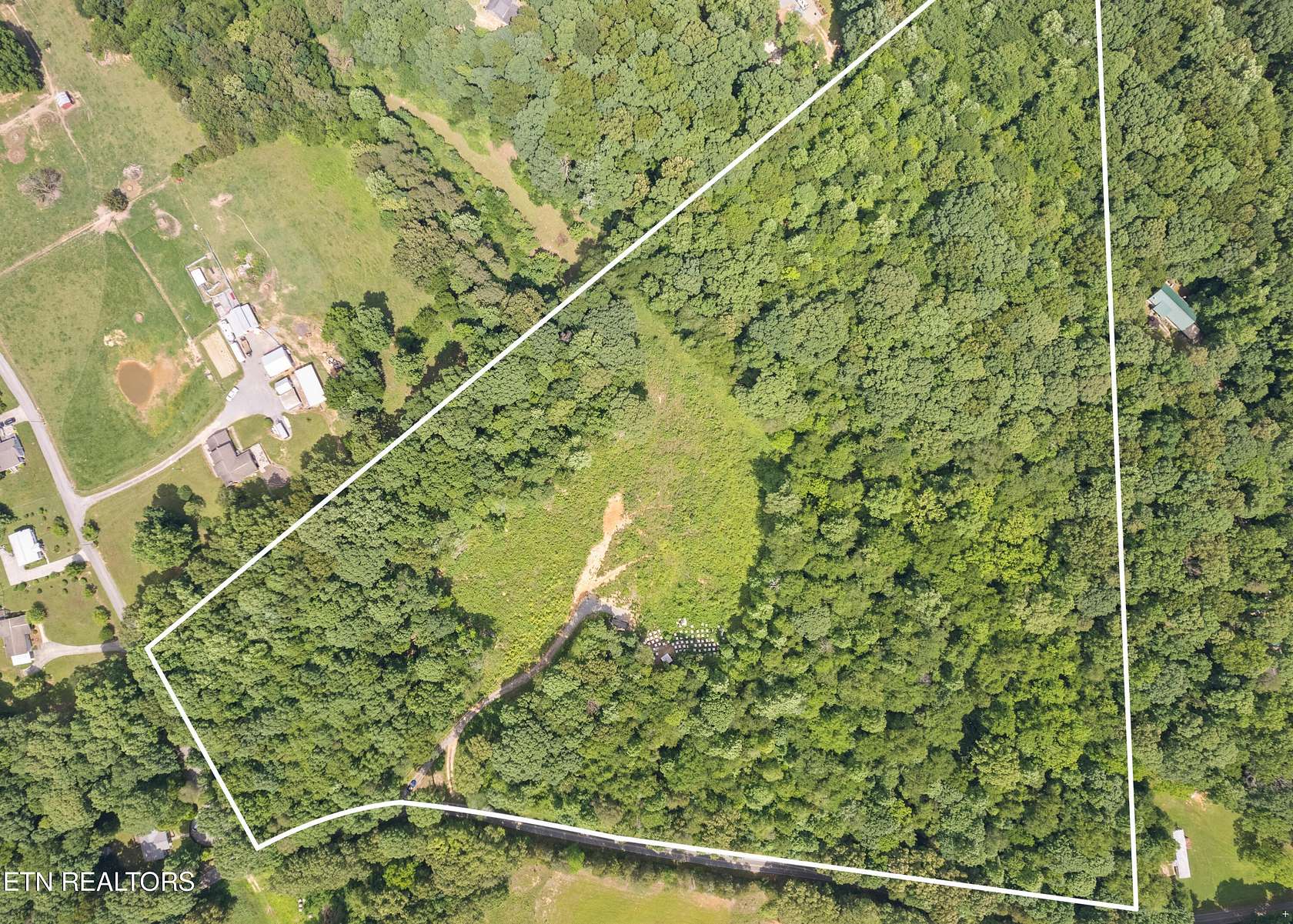 25.5 Acres of Land for Sale in Loudon, Tennessee