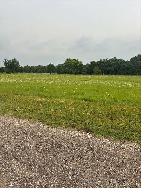 2.52 Acres of Land for Sale in Guthrie, Oklahoma