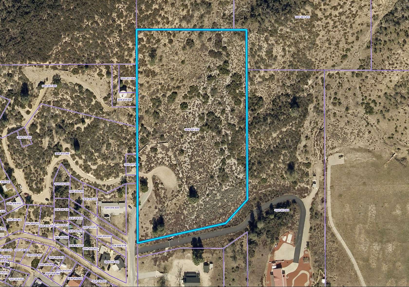 6 Acres of Residential Land for Sale in Lake Hughes, California