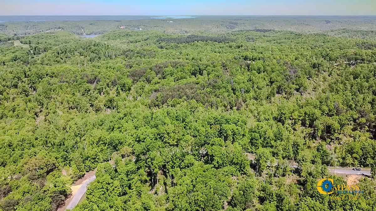 14 Acres of Land for Sale in Dover, Tennessee