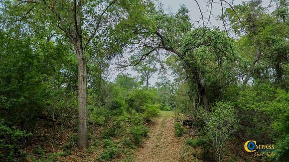11 Acres of Recreational Land for Sale in Lockhart, Texas