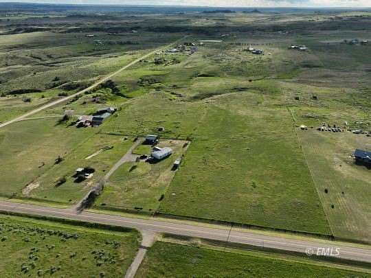 20 Acres of Agricultural Land with Home for Sale in Forsyth, Montana