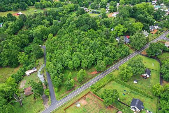 0.45 Acres of Land for Sale in Campobello, South Carolina
