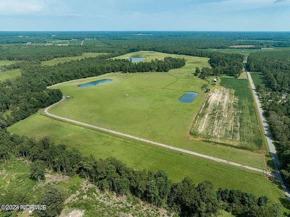 98.78 Acres of Land for Auction in Kenansville, North Carolina