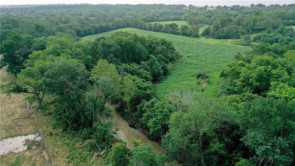 215 Acres of Recreational Land & Farm for Sale in Eddy, Texas