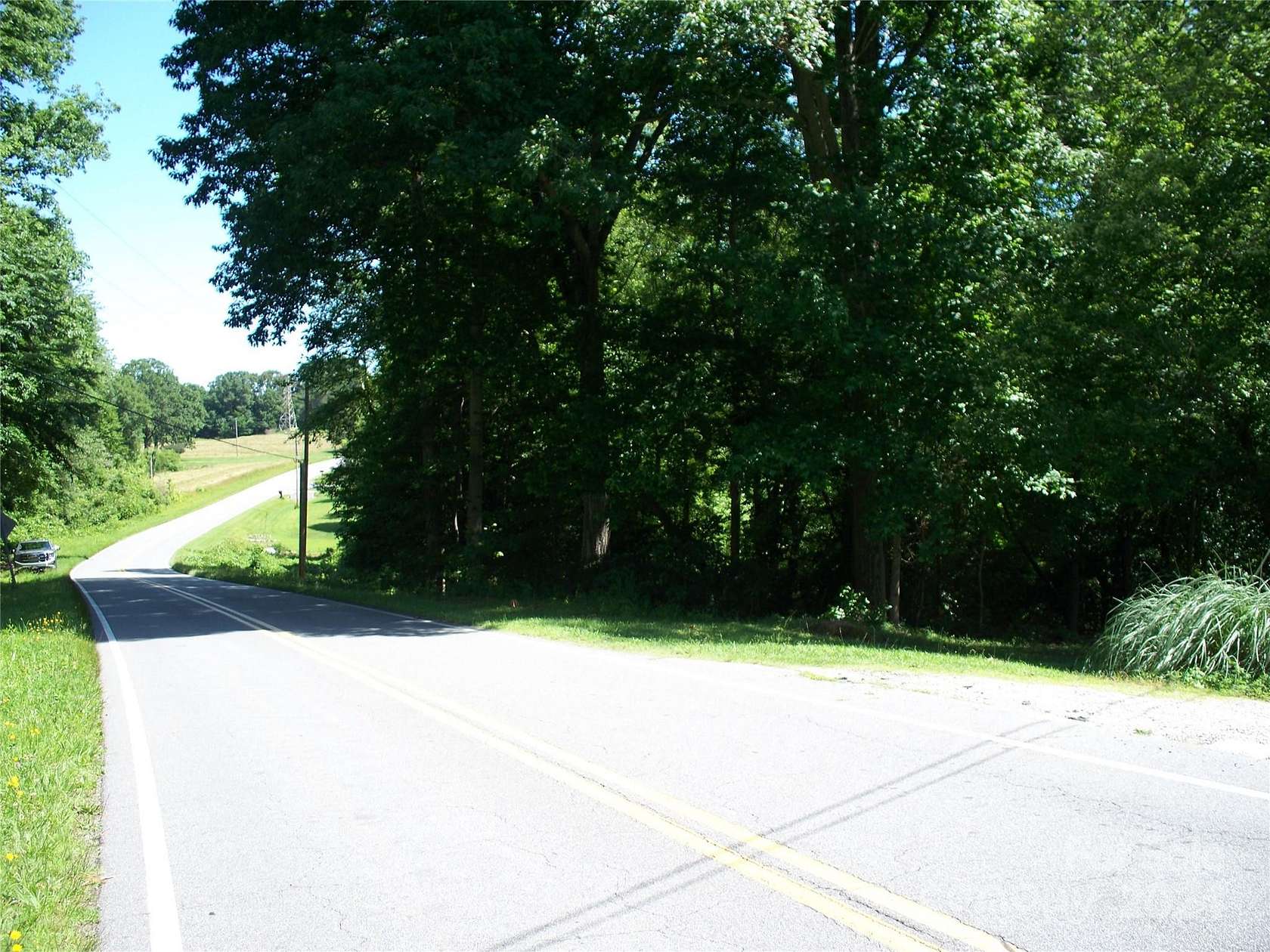 12.696 Acres of Land for Sale in Lincolnton, North Carolina