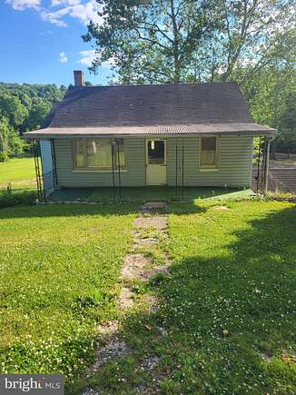 3.65 Acres of Residential Land with Home for Auction in Boyertown, Pennsylvania