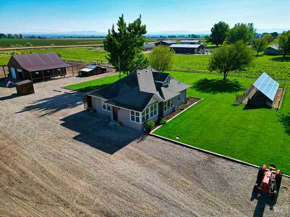 10 Acres of Land with Home for Sale in Caldwell, Idaho