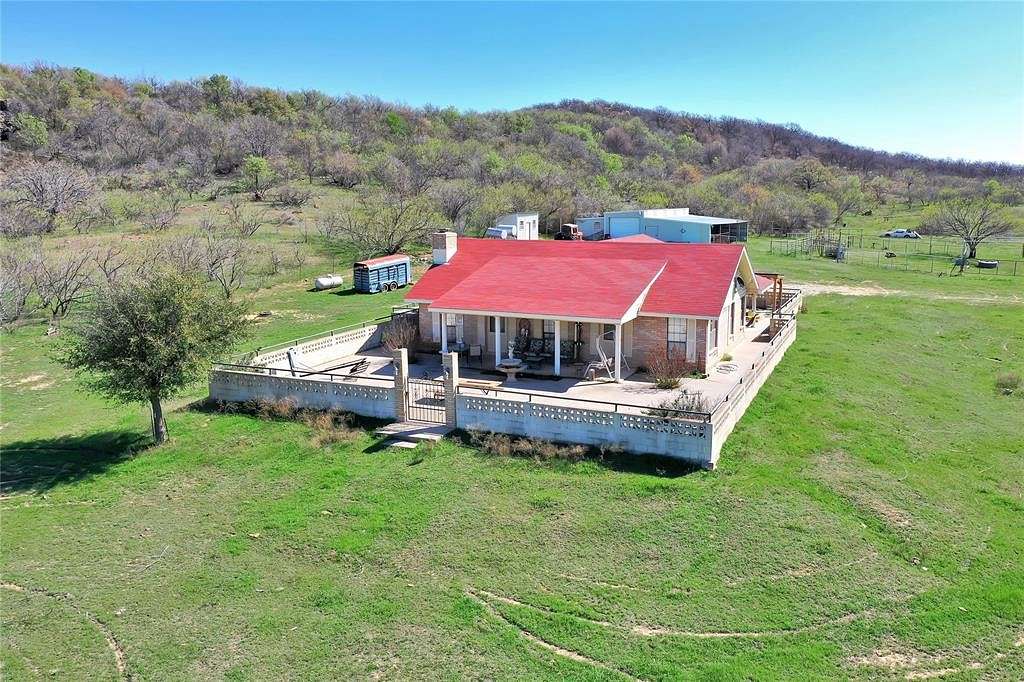 31.16 Acres of Improved Agricultural Land for Sale in Jacksboro, Texas