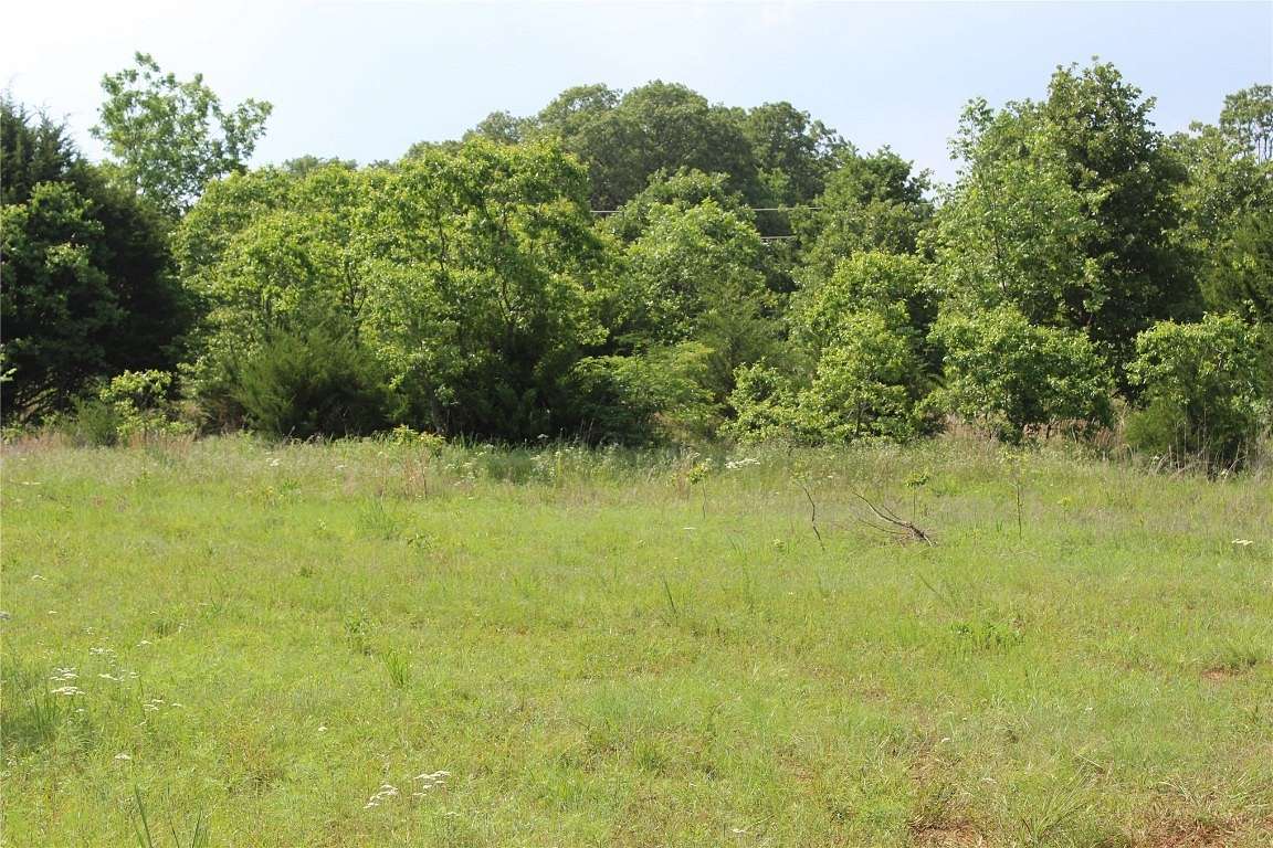 20 Acres of Land for Sale in Chandler, Oklahoma