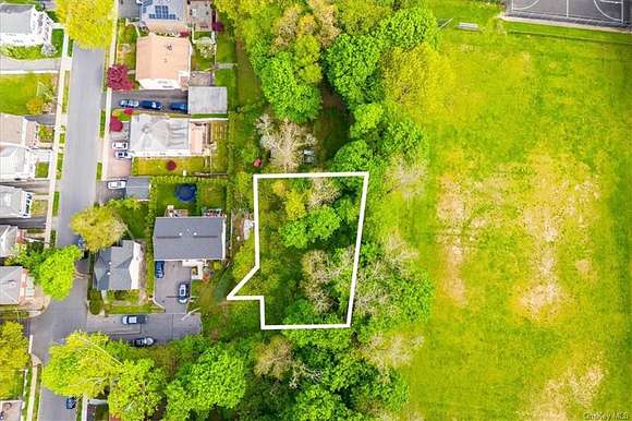 0.25 Acres of Residential Land for Sale in White Plains, New York