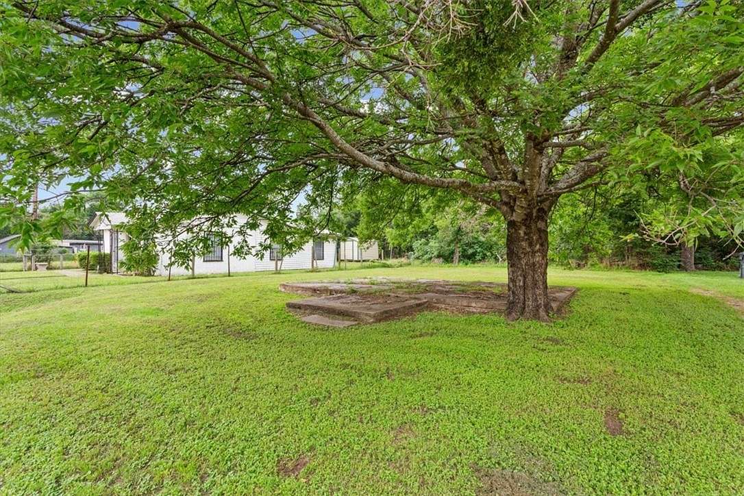 0.14 Acres of Residential Land for Sale in Waco, Texas