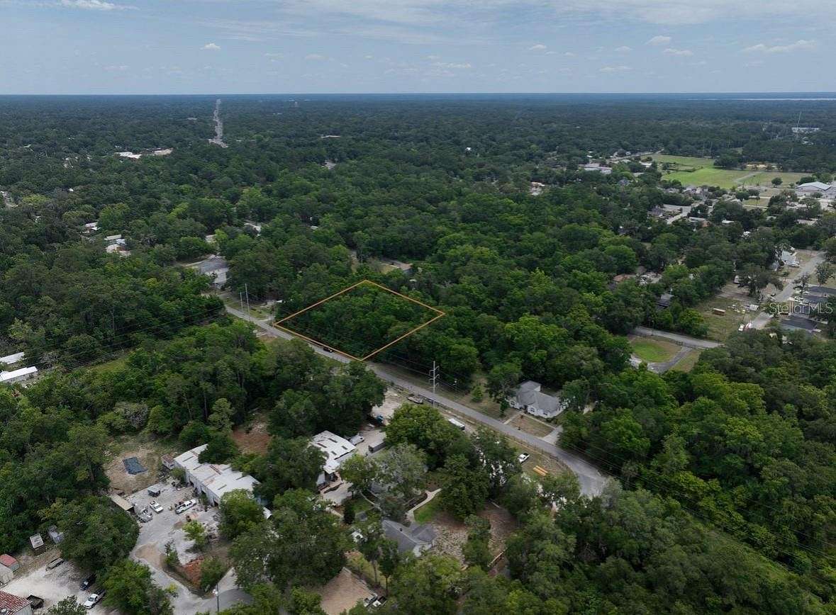 0.95 Acres of Residential Land for Sale in Gainesville, Florida