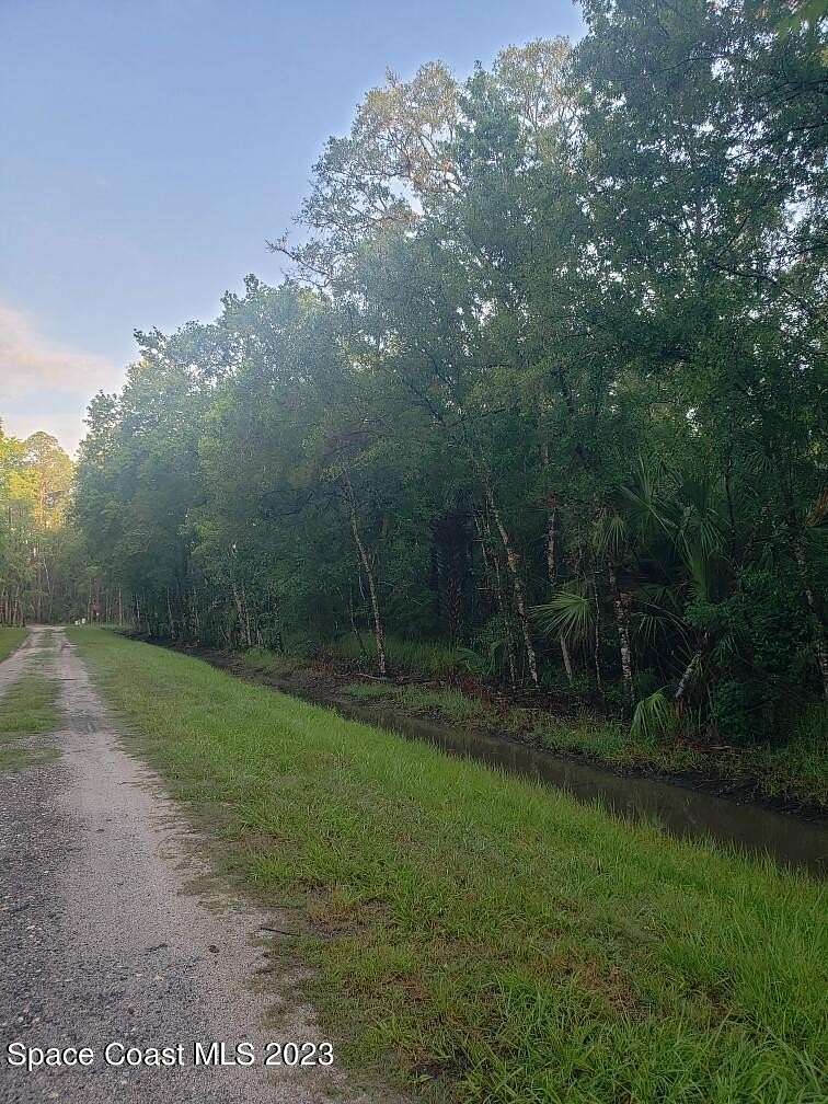 1.14 Acres of Land for Sale in Bunnell, Florida