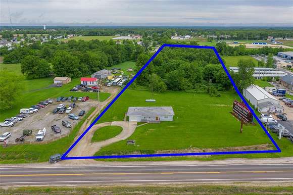 4 Acres of Improved Mixed-Use Land for Sale in Wright City, Missouri