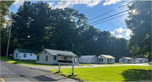 2.1 Acres of Residential Land with Home for Sale in Crawford Town, New York