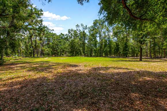 4 Acres of Land for Sale in Live Oak, Florida