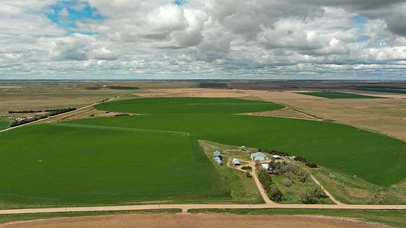470 Acres of Recreational Land & Farm for Sale in Holyoke, Colorado