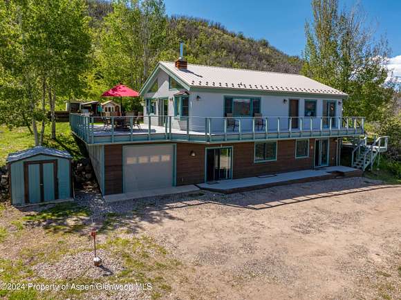 35 Acres of Land with Home for Sale in Glenwood Springs, Colorado
