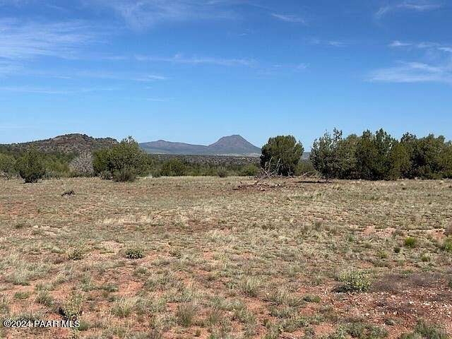 10 Acres of Land for Sale in Ash Fork, Arizona