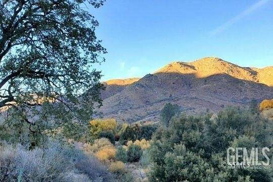 304 Acres of Recreational Land & Farm for Sale in Lake Isabella, California