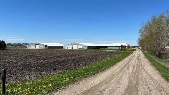 32.3 Acres of Agricultural Land with Home for Sale in Glencoe, Minnesota
