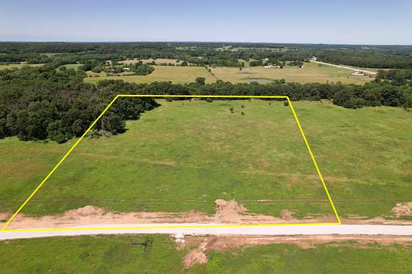 10 Acres of Land for Sale in Fair Play, Missouri