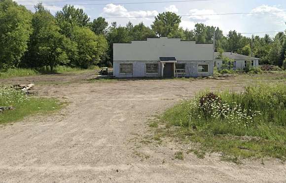 5.73 Acres of Improved Mixed-Use Land for Sale in Lena, Wisconsin