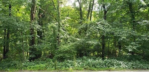 3.86 Acres of Residential Land for Sale in Ashland, Massachusetts