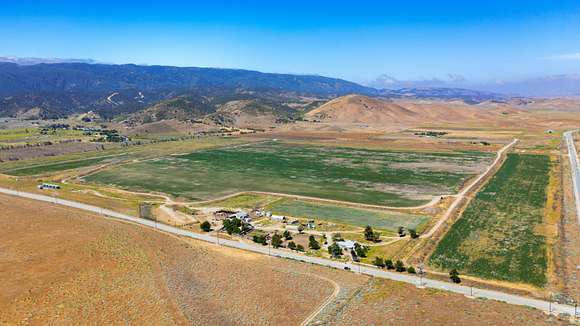 154 Acres of Land with Home for Sale in Lancaster, California