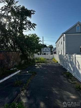 0.057 Acres of Residential Land for Sale in Perth Amboy, New Jersey