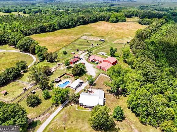114.04 Acres of Land with Home for Sale in Molena, Georgia