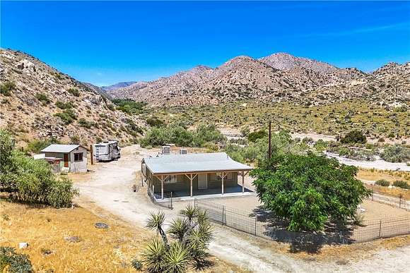 5 Acres of Residential Land with Home for Sale in Morongo Valley, California