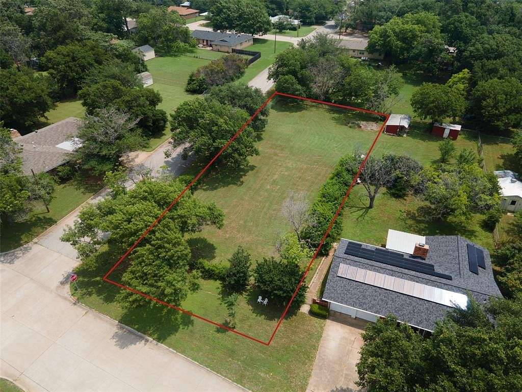 0.398 Acres of Residential Land for Sale in Benbrook, Texas