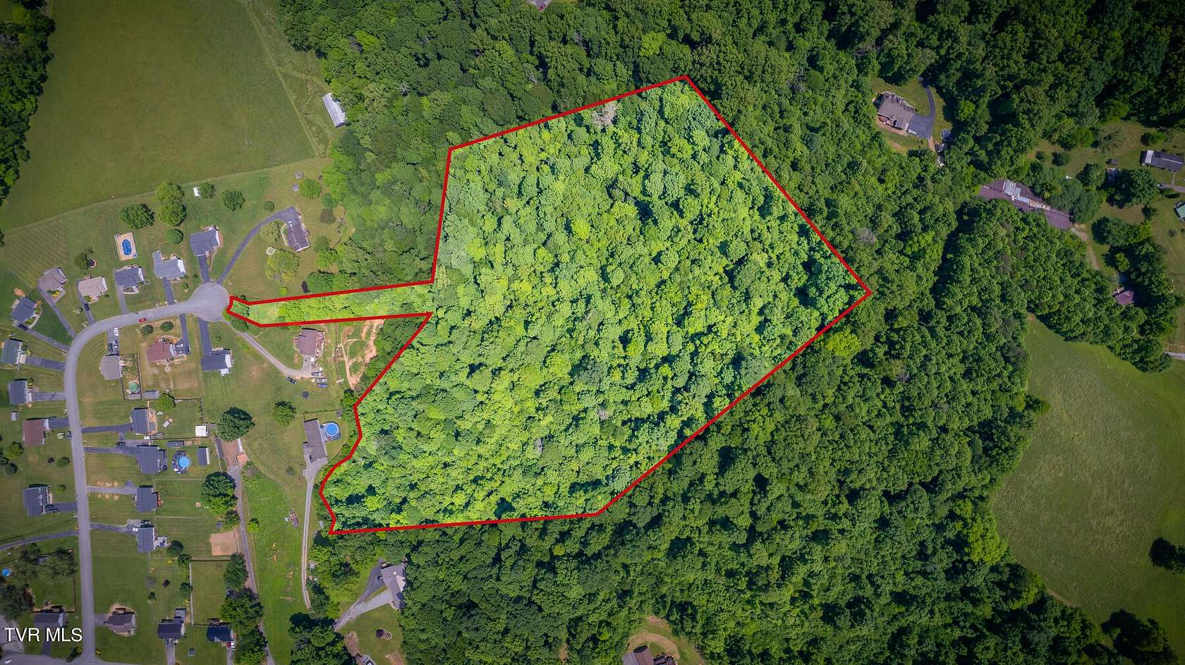 14.02 Acres of Land for Sale in Unicoi, Tennessee