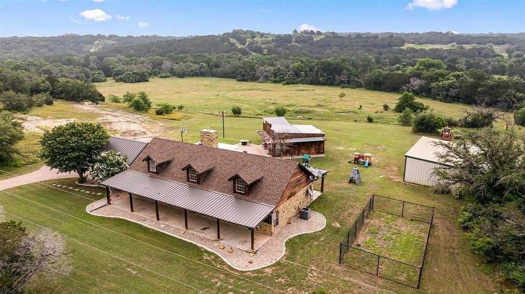 40 Acres of Land with Home for Sale in Glen Rose, Texas